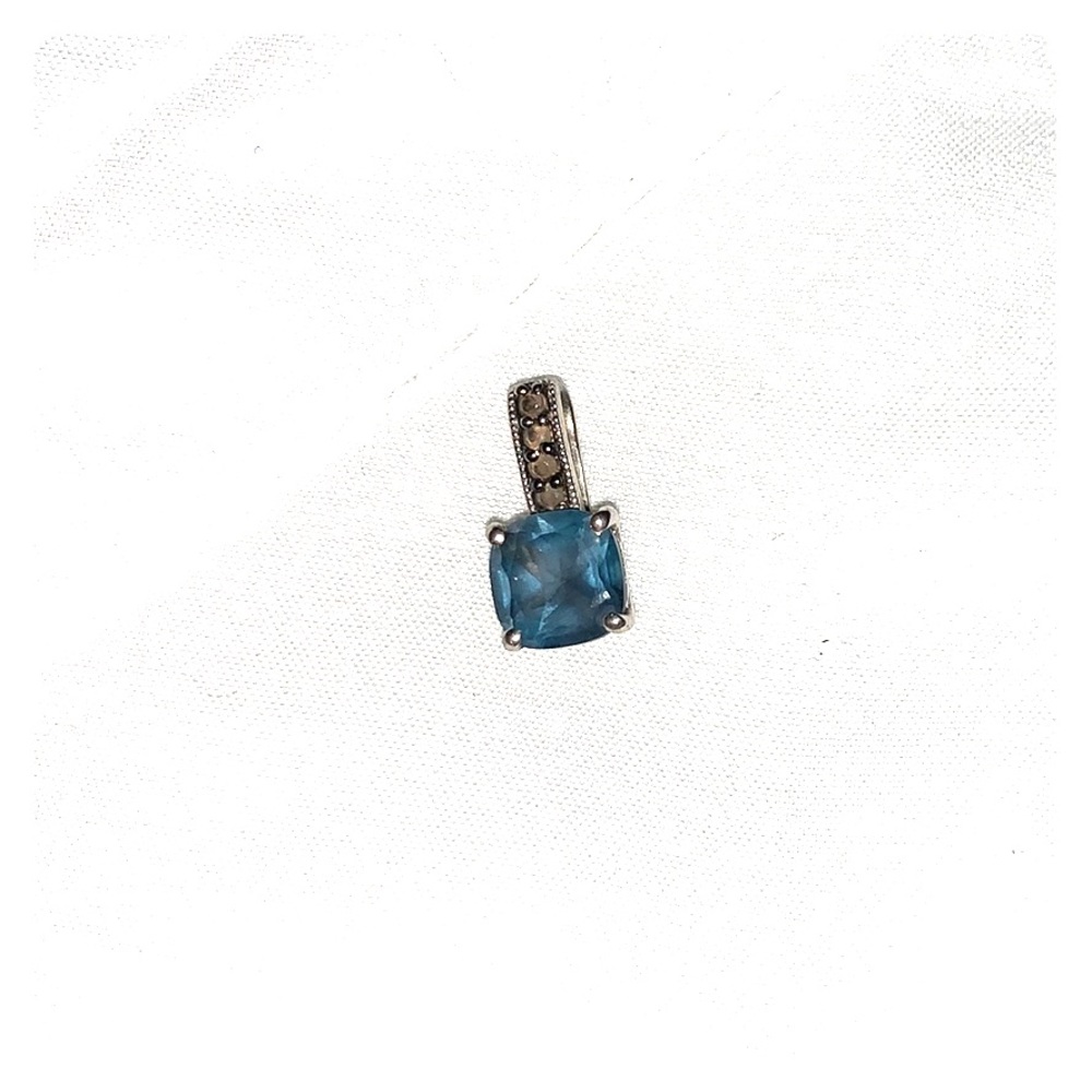 Blue pendent